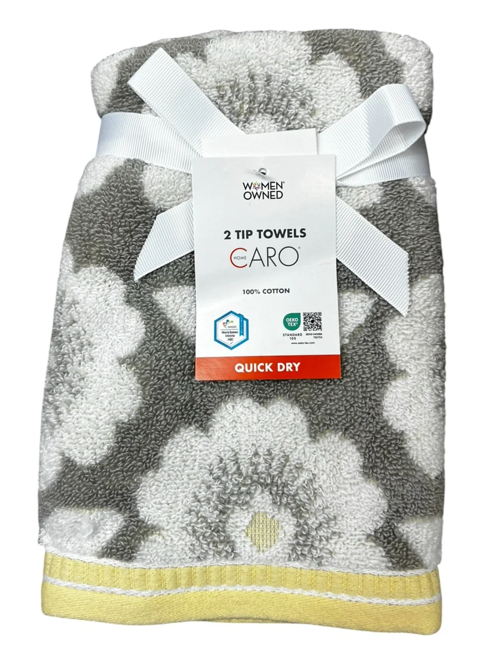 Caro - ‘Golden Flowers’  Plush Bath towel set. NWT.